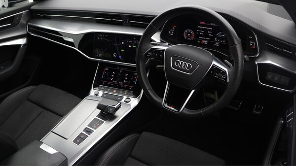 Used Audi A6 Saloon 2022 for sale - 76166463: Photo 10