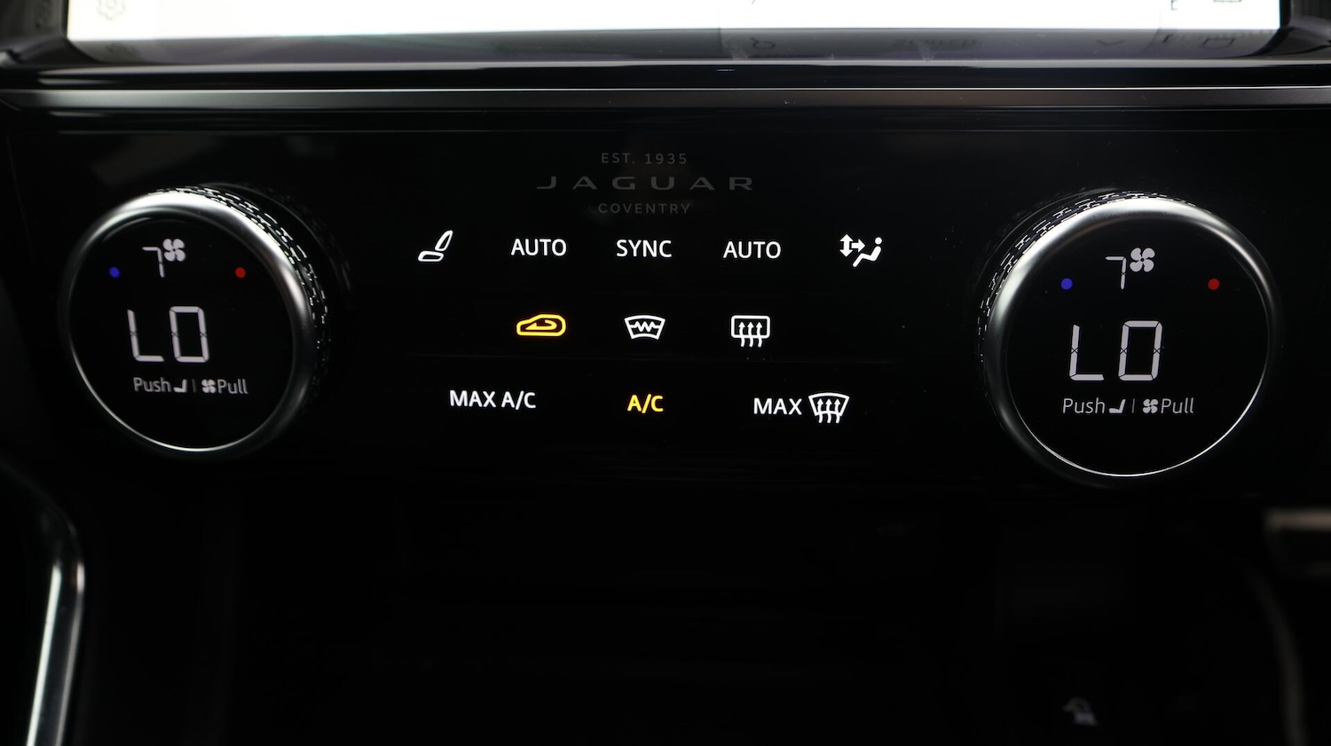 Used Jaguar E-Pace 2021 for sale - 76743605: Photo 13