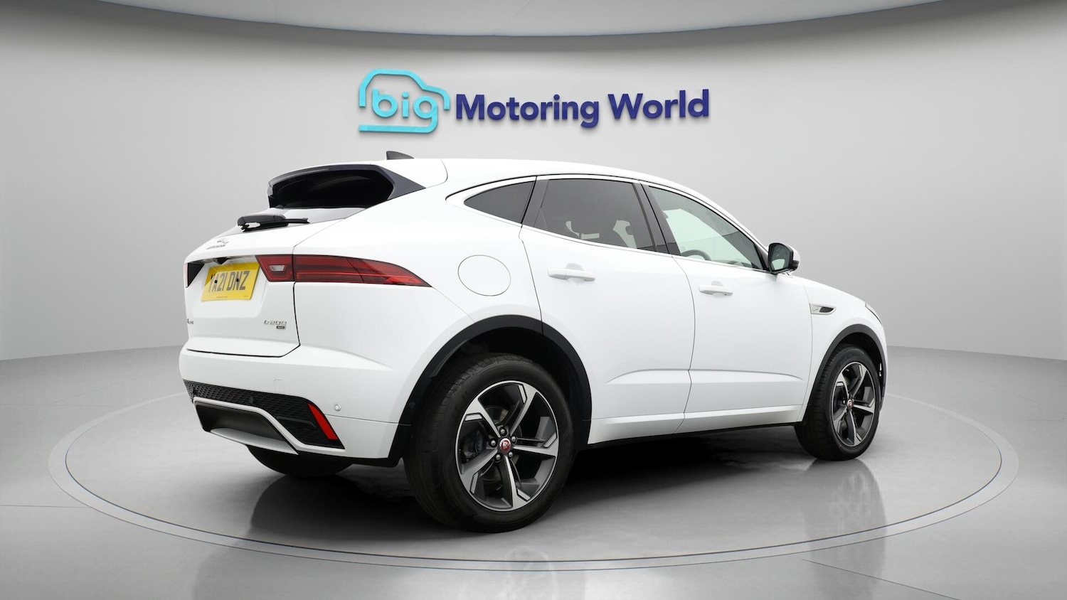 Used Jaguar E-Pace 2021 for sale - 76743605: Photo 8