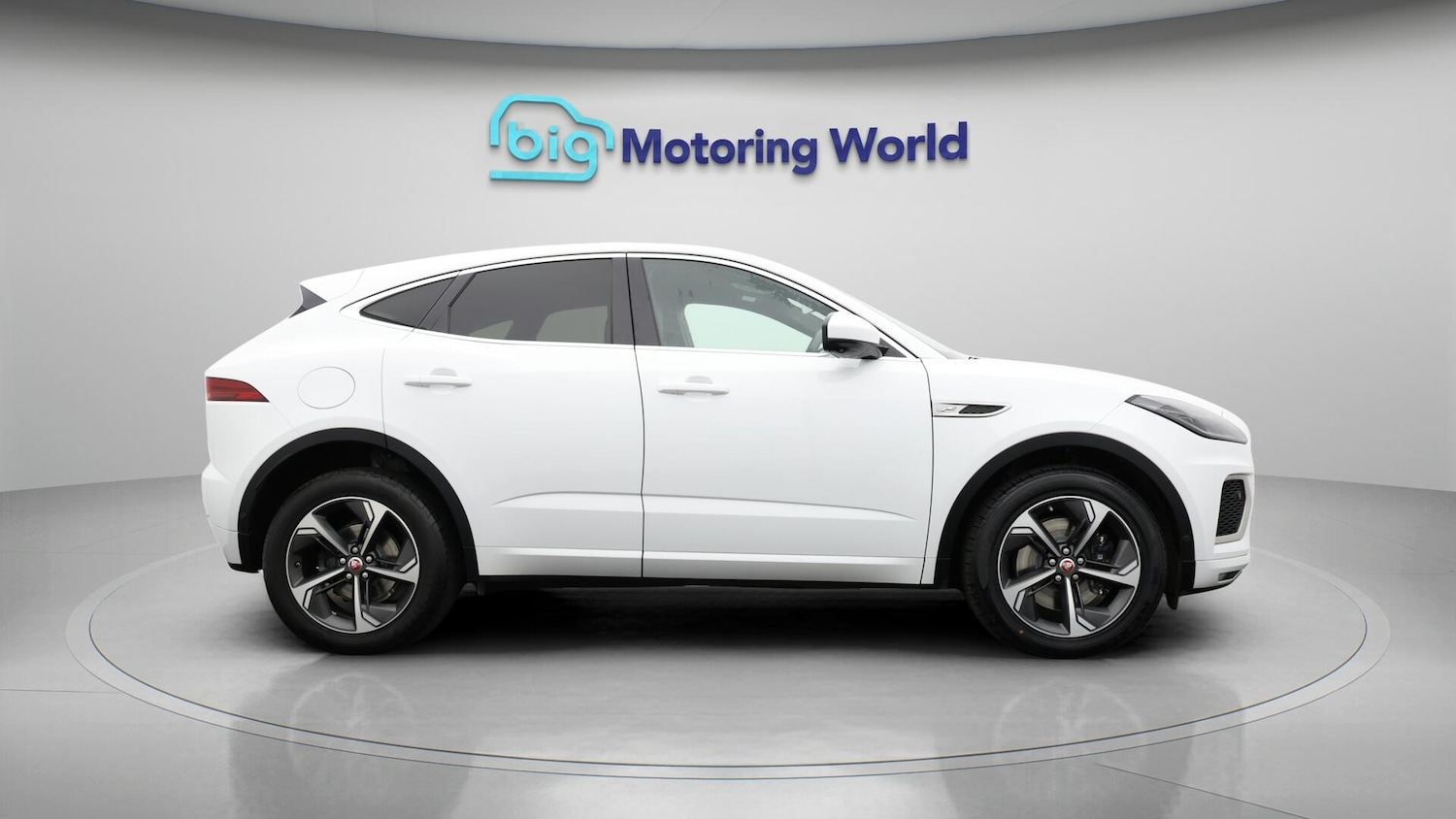Used Jaguar E-Pace 2021 for sale - 76743605: Photo 9