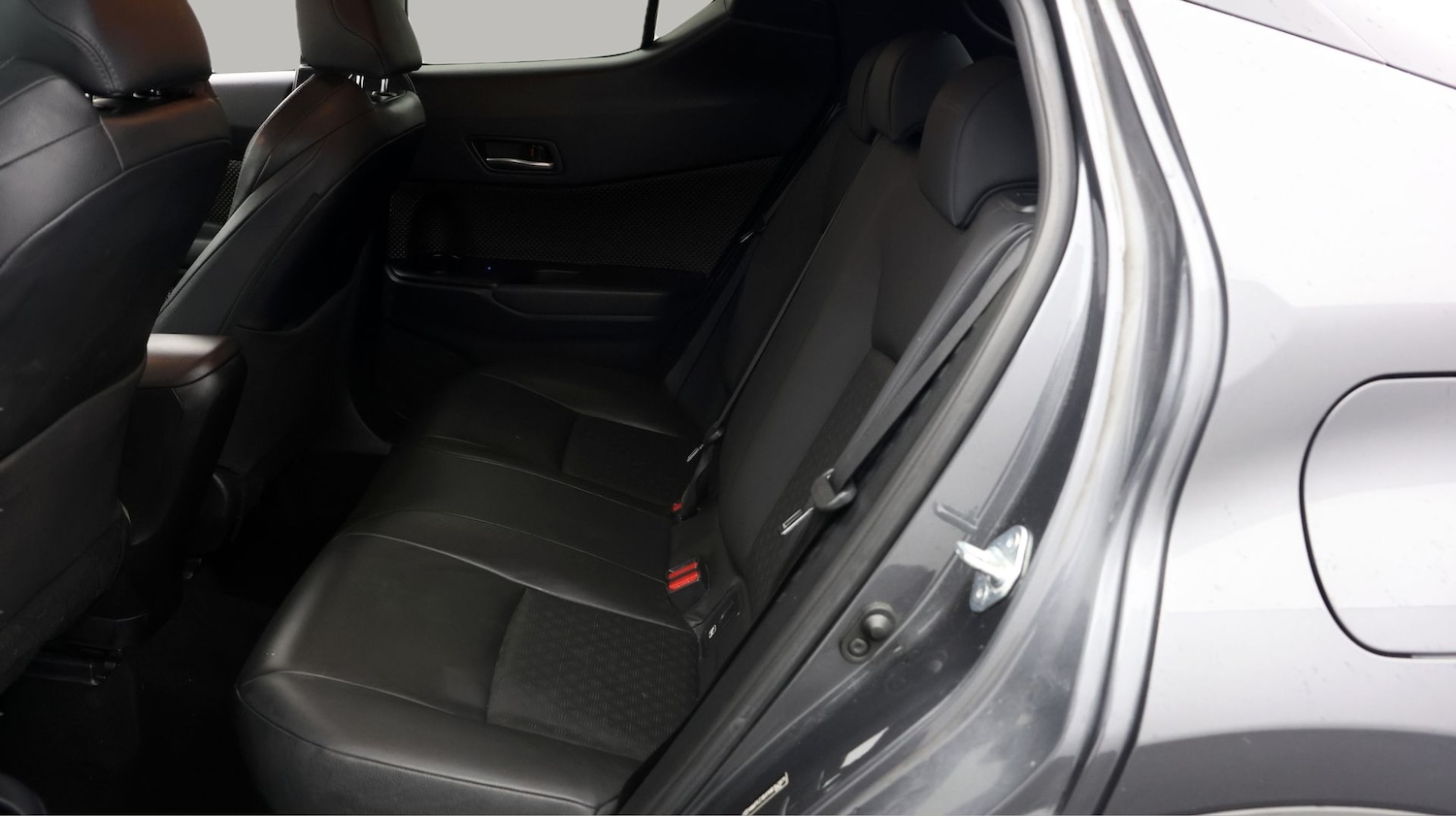 Used Toyota C-HR 2019 for sale - 77453698: Photo 16