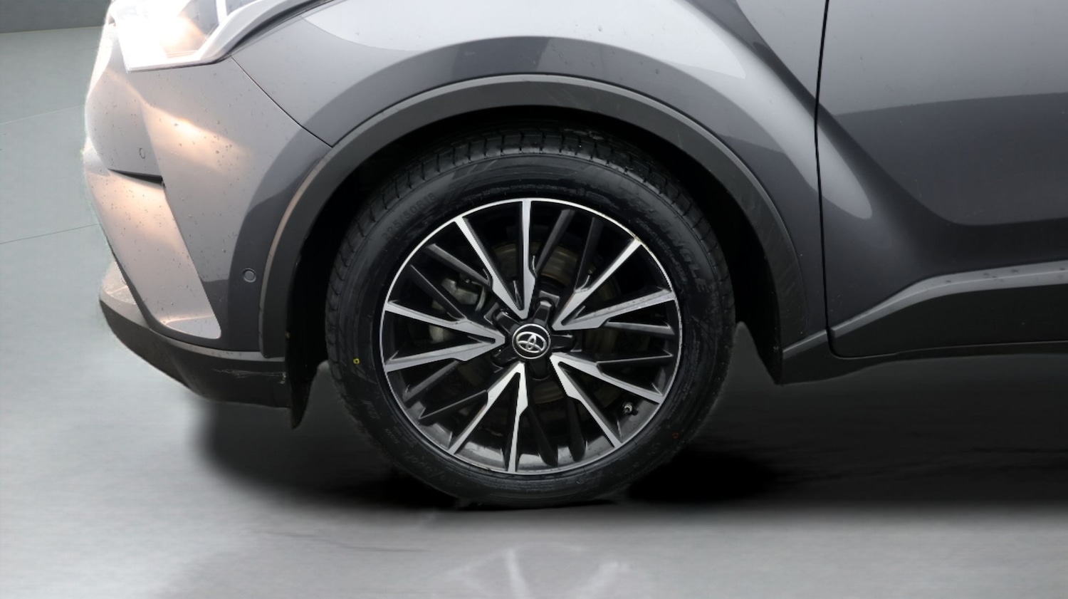 Used Toyota C-HR 2019 for sale - 77453698: Photo 18