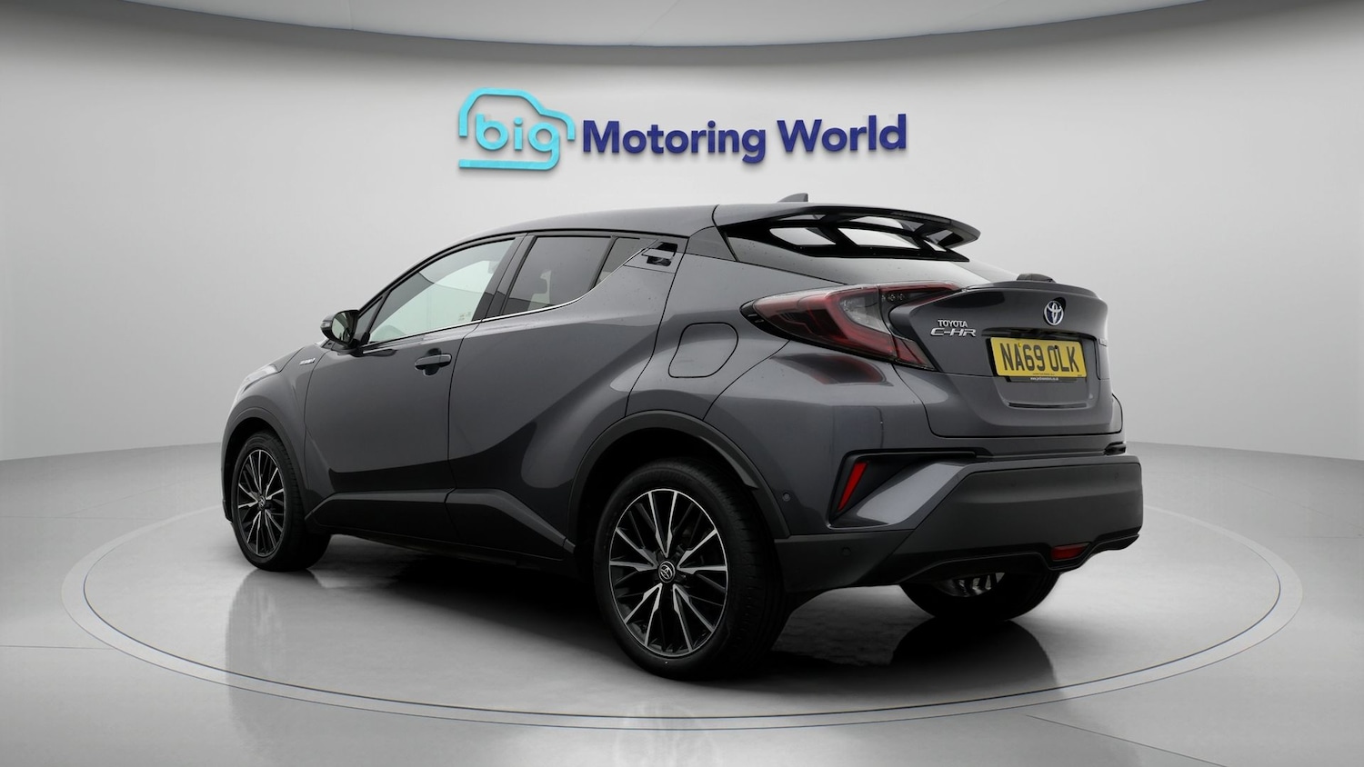 Used Toyota C-HR 2019 for sale - 77453698: Photo 5