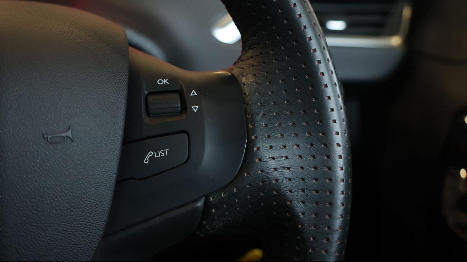 Used Peugeot 2008 2019 for sale - 77581884: Photo 24