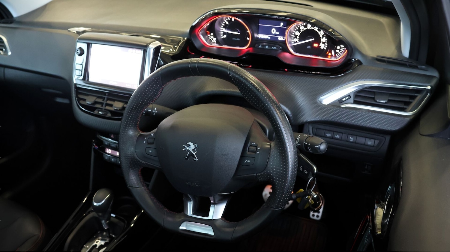 Used Peugeot 2008 2019 for sale - 77581884: Photo 9