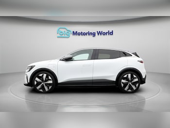 Used Renault Megane E Tech 2023 for sale - 79532115: Photo