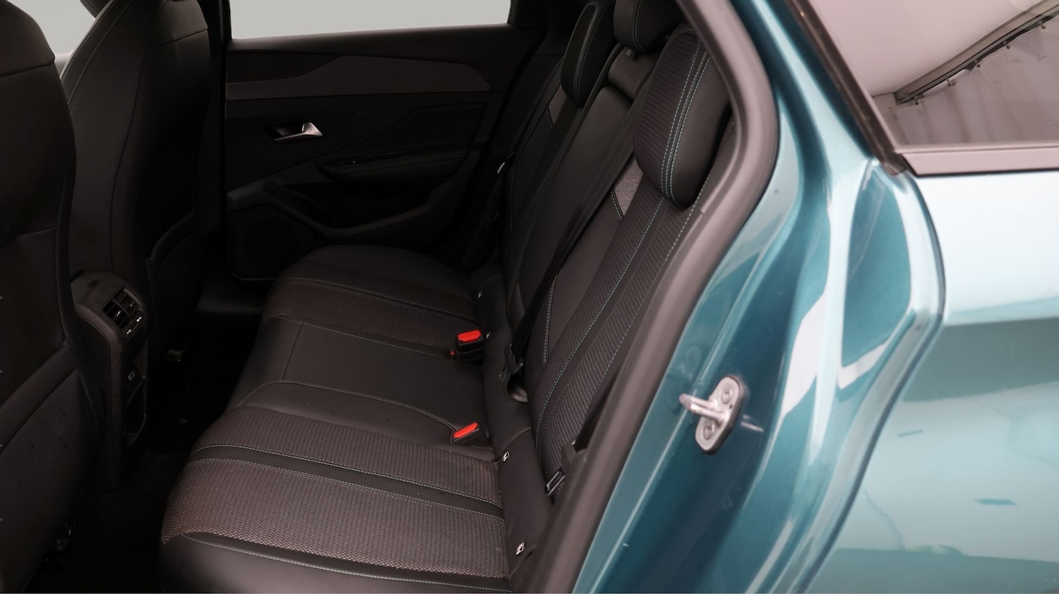 Used Peugeot 308 2022 for sale - 77341105: Photo 16