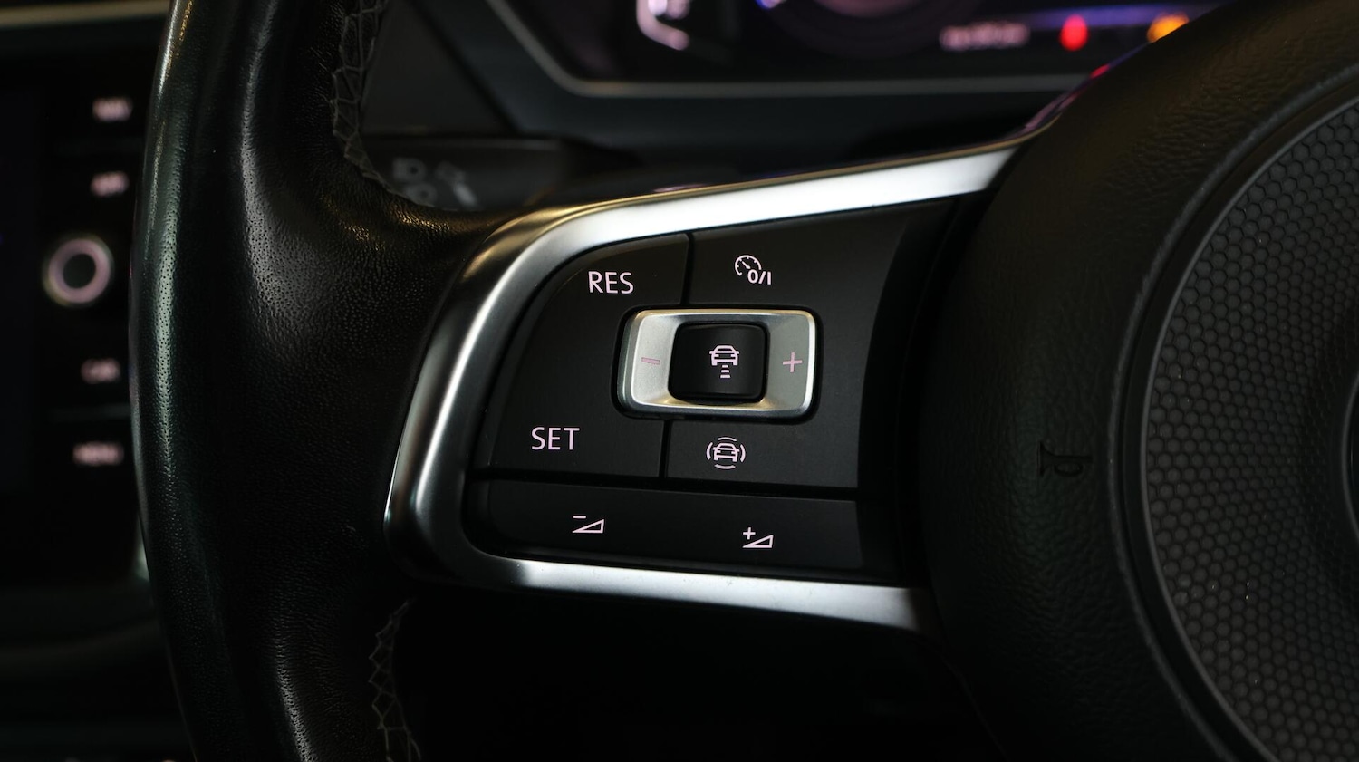 Used Volkswagen Tiguan 2019 for sale - 76380987: Photo 22