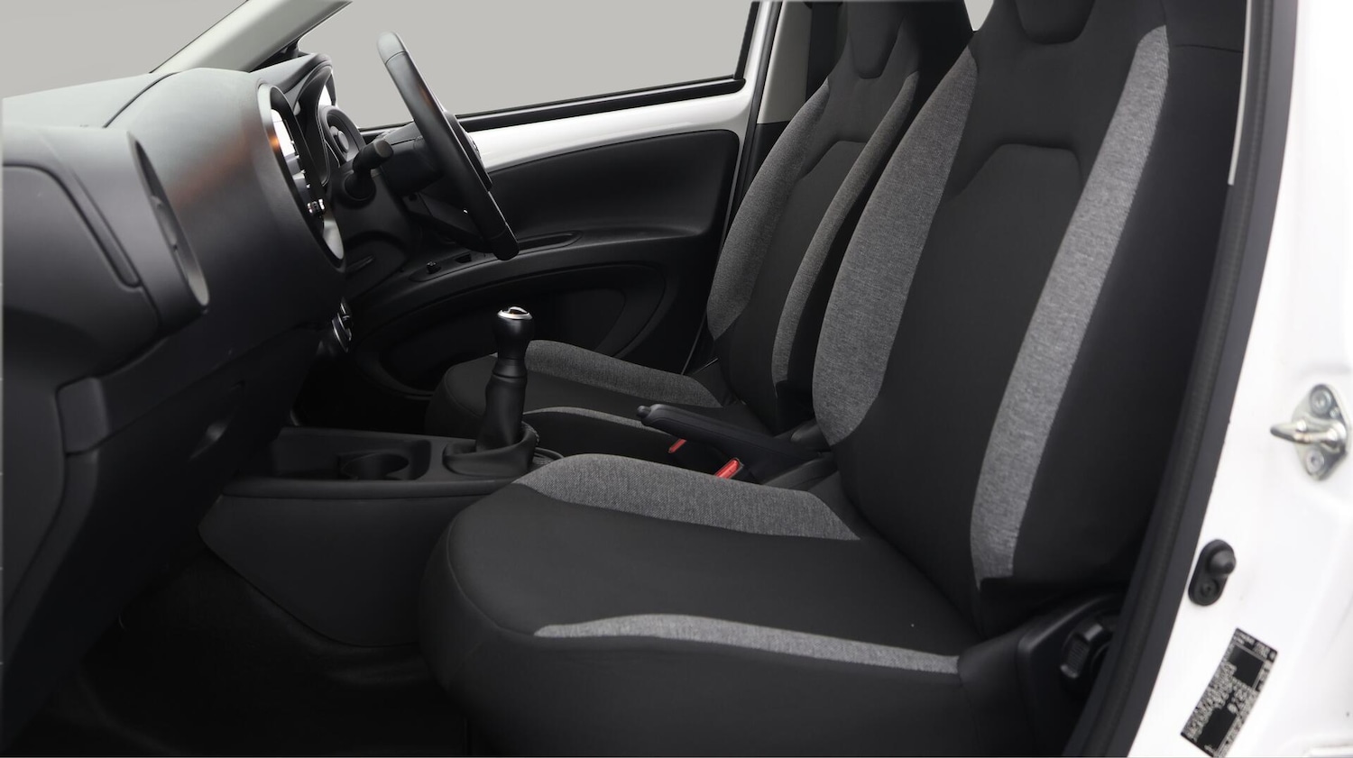 Used Toyota Aygo X 2022 for sale - 76646308: Photo 15