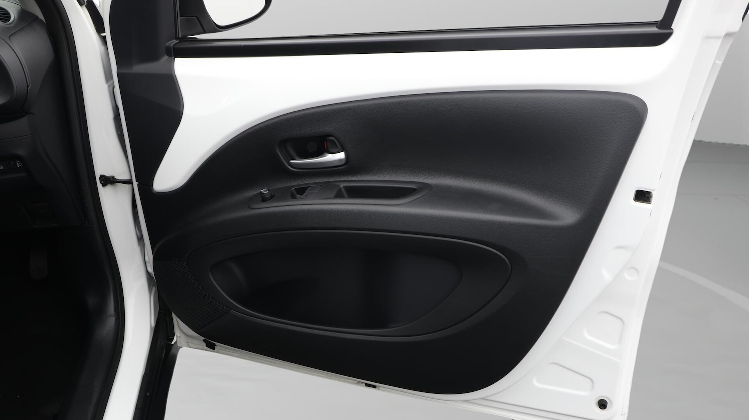 Used Toyota Aygo X 2022 for sale - 76646308: Photo 16