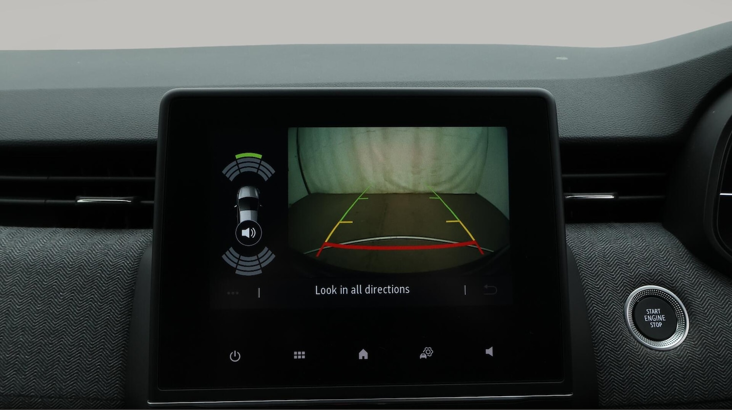 Used Renault Clio 2024 for sale - 76433255: Photo 24