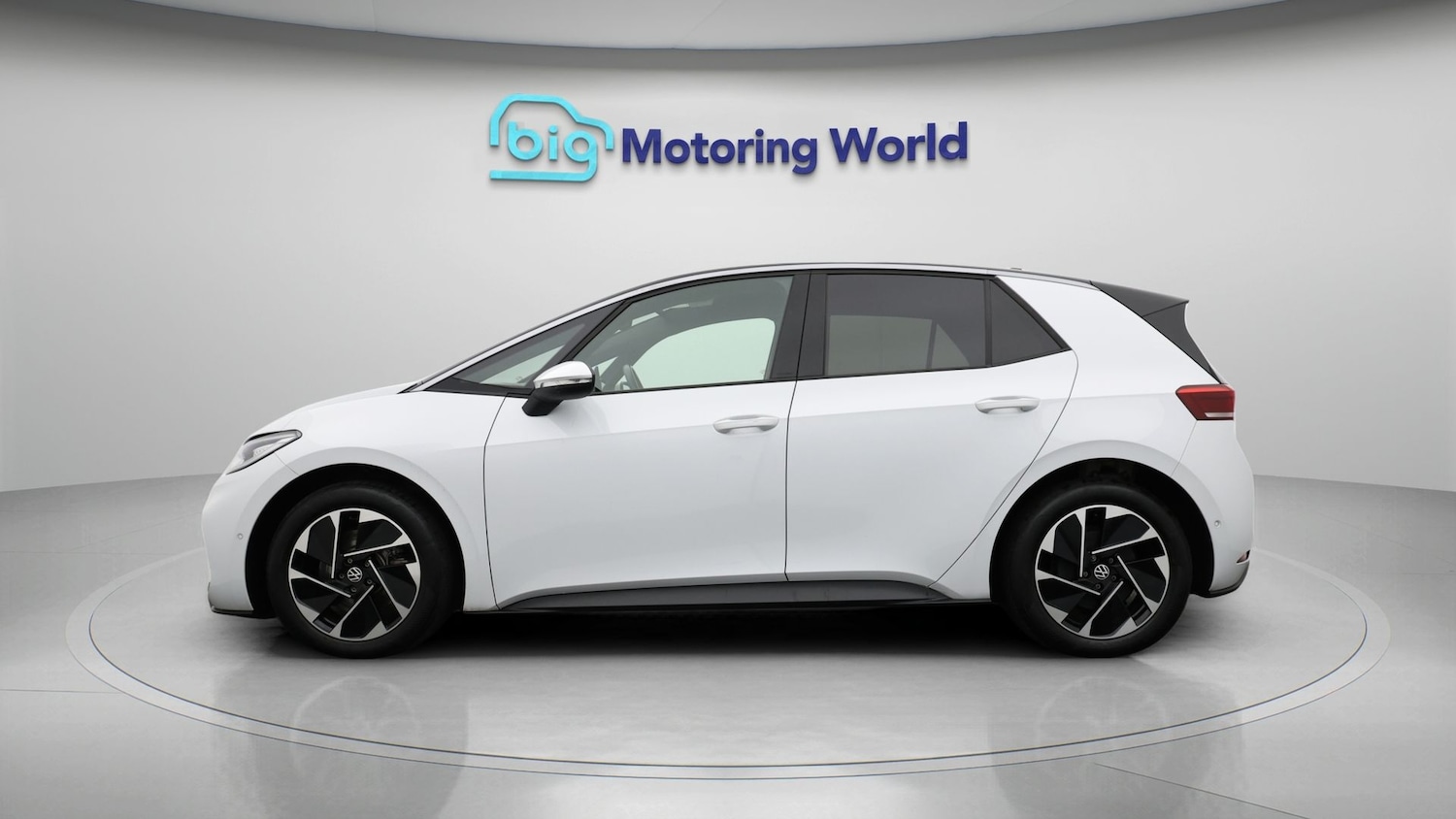 Used Volkswagen ID.3 2024 for sale - 77370916: Photo 4