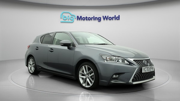 Used Lexus CT 2020 for sale - 76246521: Photo 2
