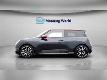 Used MINI Electric Cooper 2024 for sale - 79859672: Photo