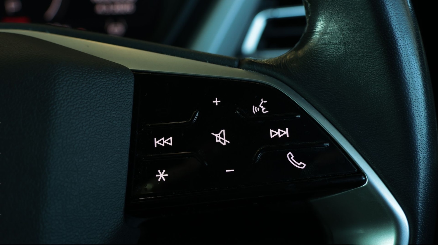 Used Audi Q4 e-tron 2023 for sale - 77750399: Photo 24