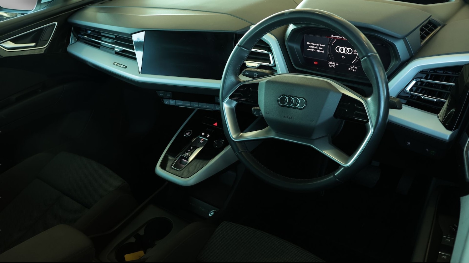 Used Audi Q4 e-tron 2023 for sale - 77750399: Photo 9