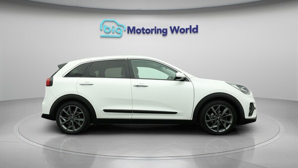 Used Kia Niro 2021 for sale - 76247628: Photo 9