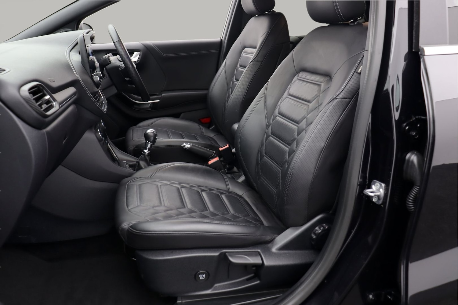 Used Ford Puma 2022 for sale - 77345750: Photo 14