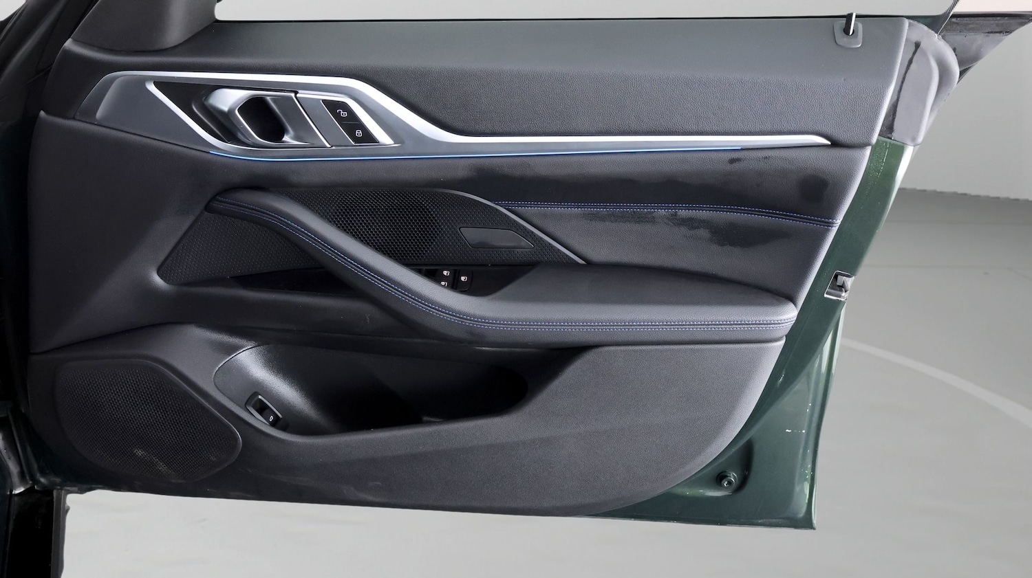 Used BMW i4 2022 for sale - 77721484: Photo 15