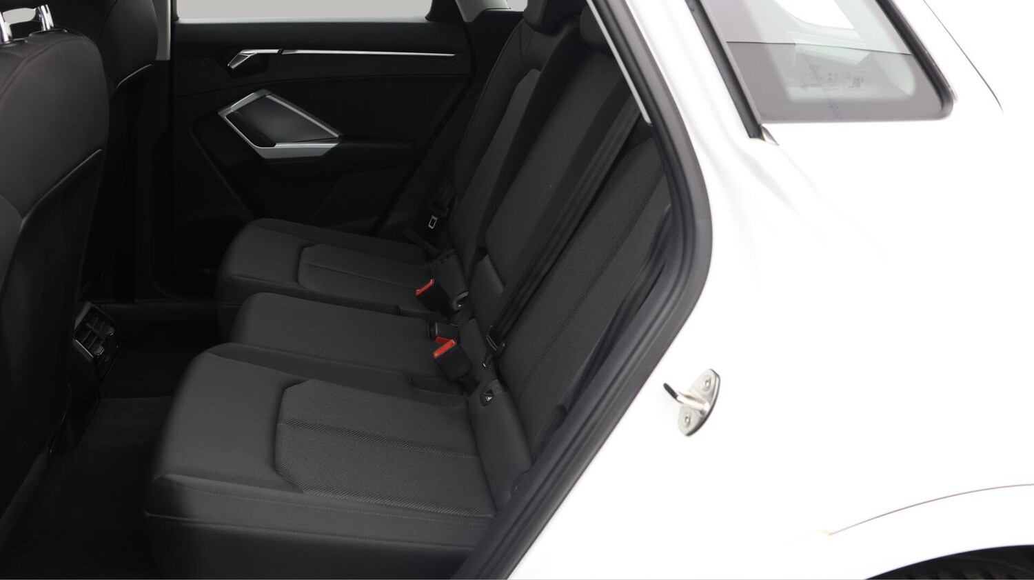 Used Audi Q3 2019 for sale - 76083921: Photo 17