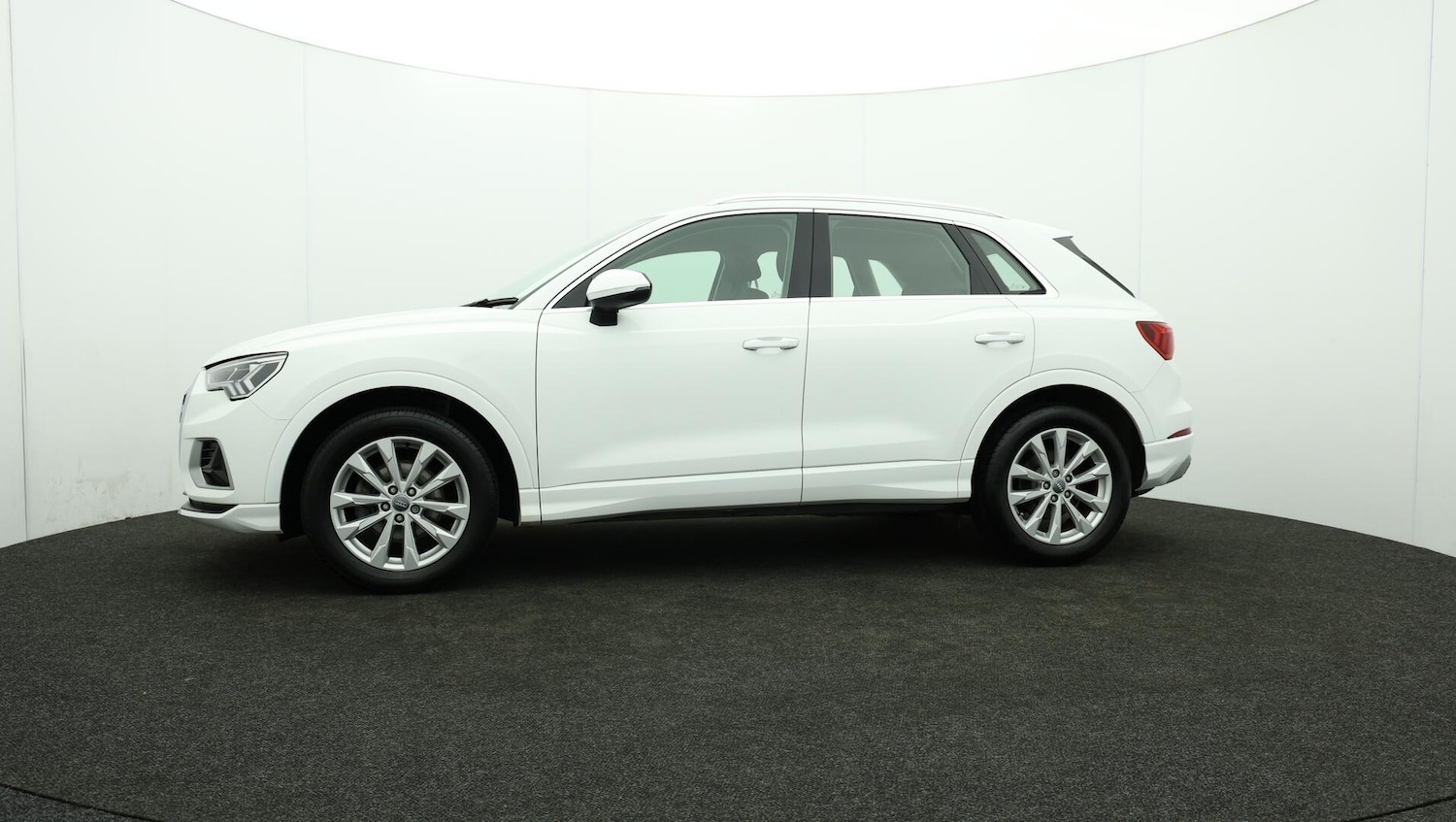 Used Audi Q3 2019 for sale - 76083921: Photo 70