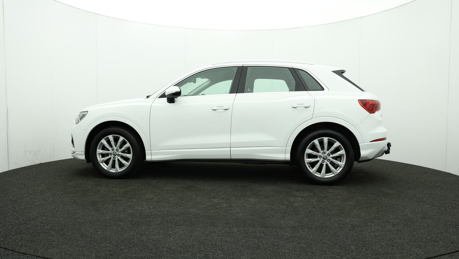 Used Audi Q3 2019 for sale - 76083921: Photo 73