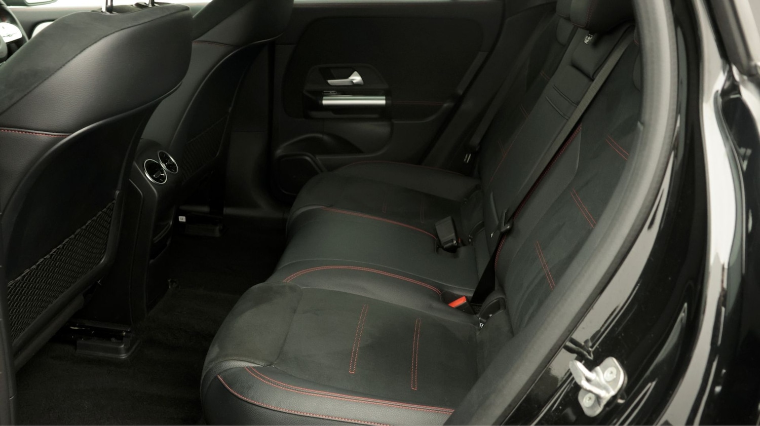 Used Mercedes-Benz EQA 2023 for sale - 77931409: Photo 16