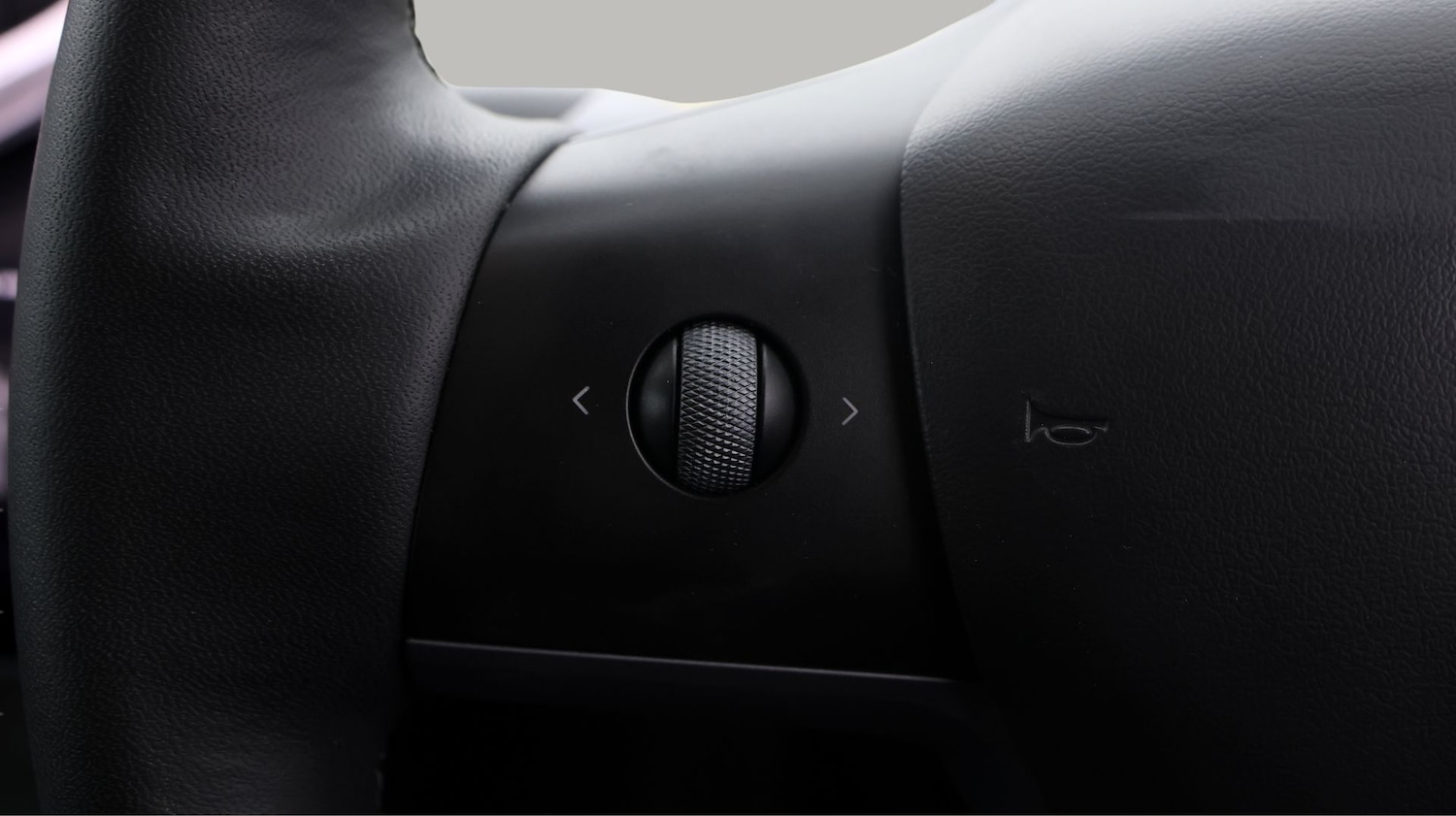 Used Tesla Model Y for sale - 77201595: Photo 24