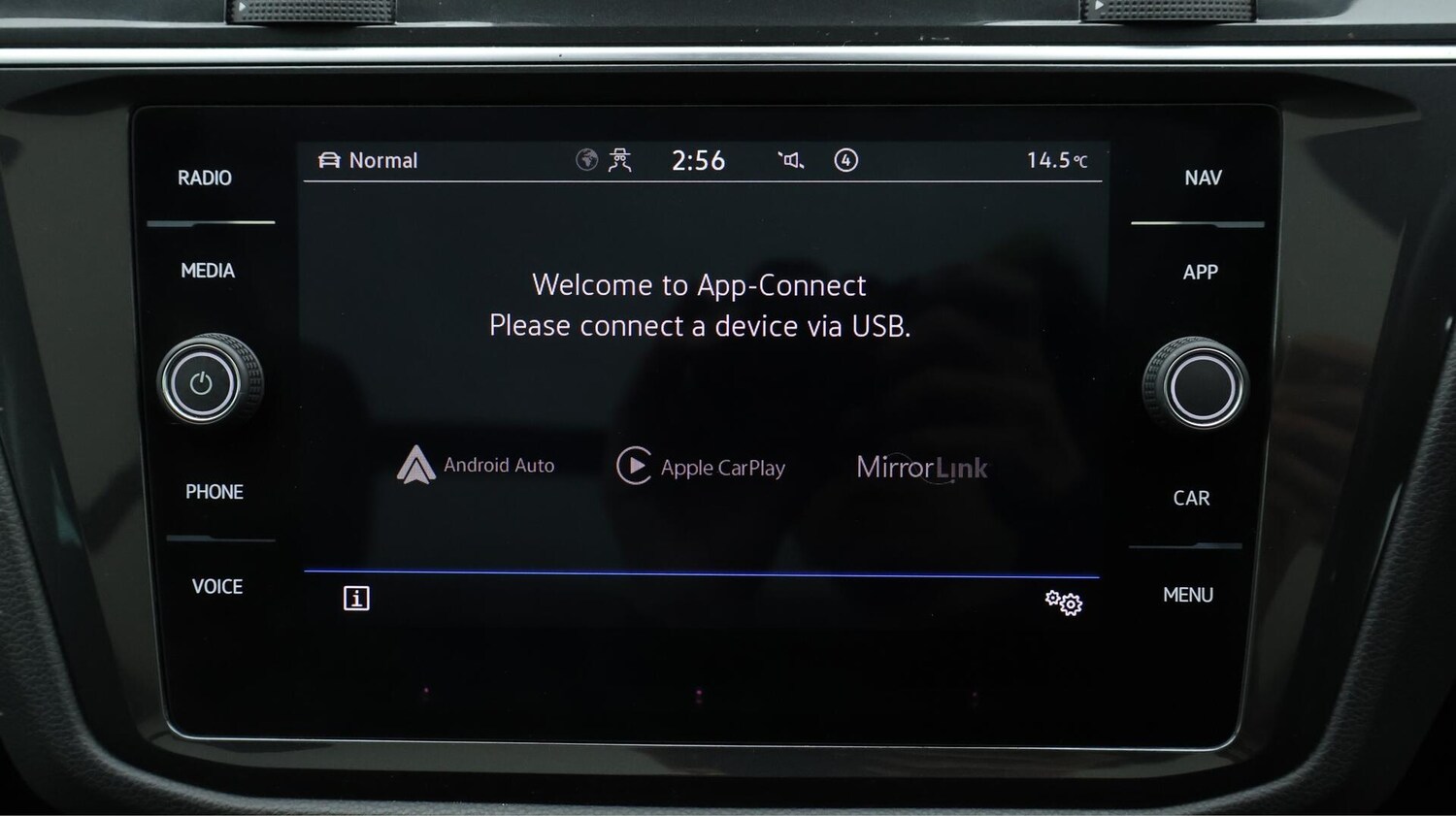 Used Volkswagen Tiguan 2022 for sale - 76085372: Photo 28