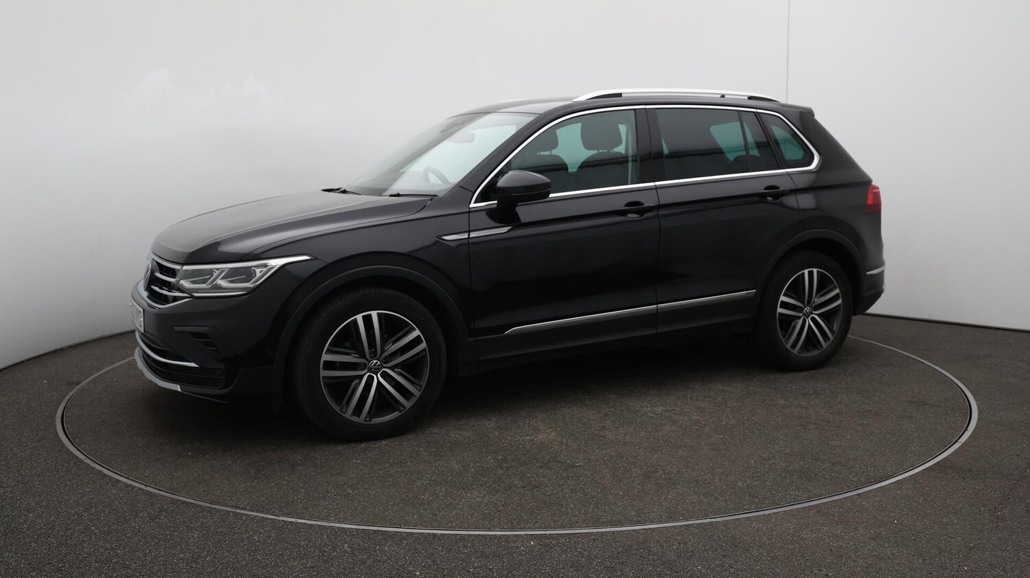 Used Volkswagen Tiguan 2022 for sale - 76085372: Photo 70