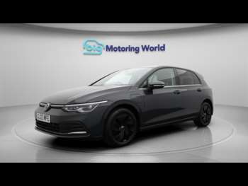 Used Volkswagen Golf 2023 for sale - 75200007: Photo