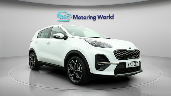 Used Kia Sportage 2021 for sale - 76189841: Photo 2