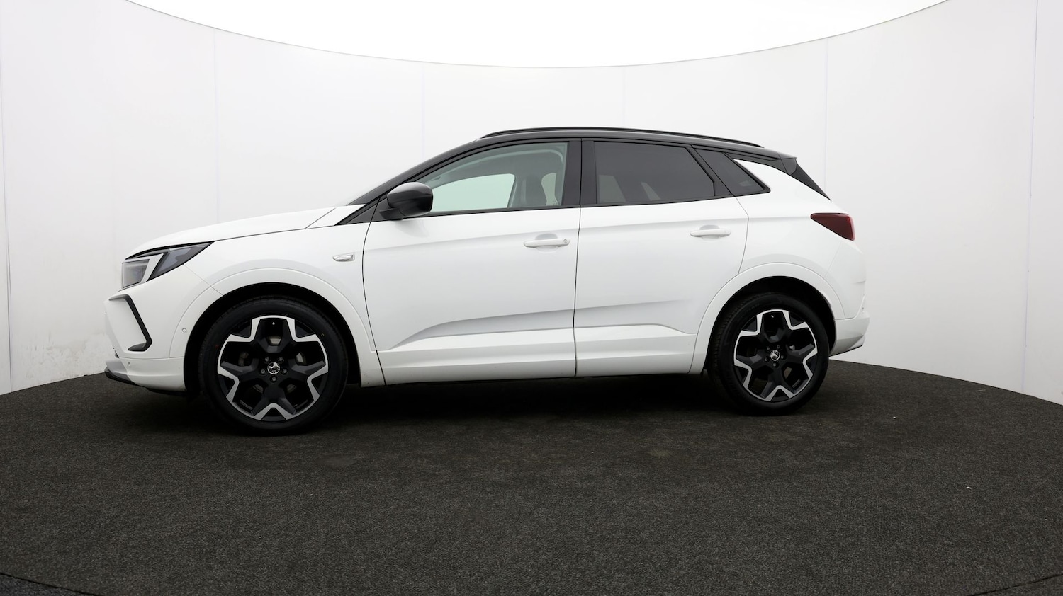 Used Vauxhall Grandland 2023 for sale - 76811571: Photo 61