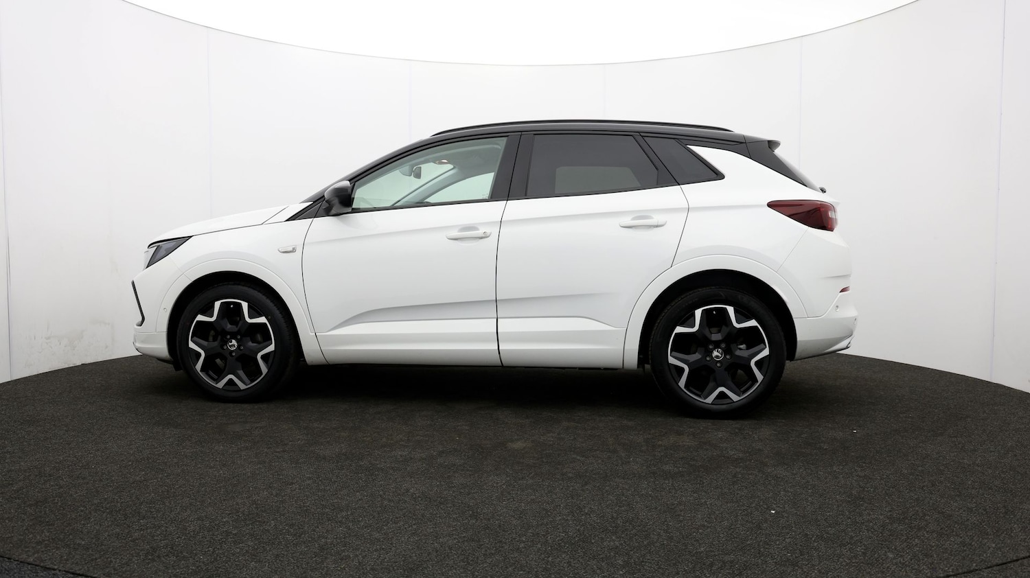 Used Vauxhall Grandland 2023 for sale - 76811571: Photo 64