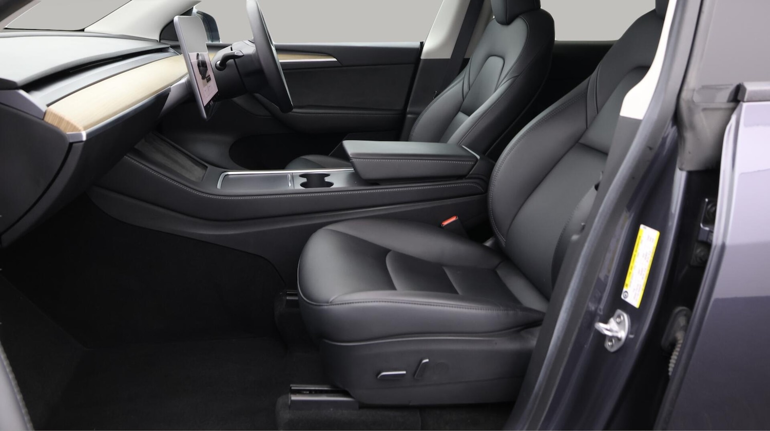 Used Tesla Model Y 2022 for sale - 76701064: Photo 15