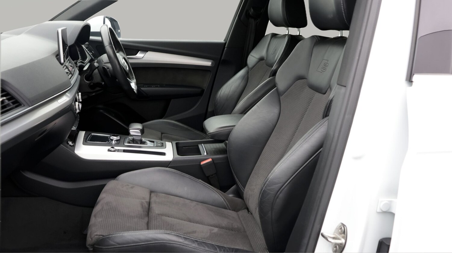 Used Audi Q5 2020 for sale - 77935873: Photo 14