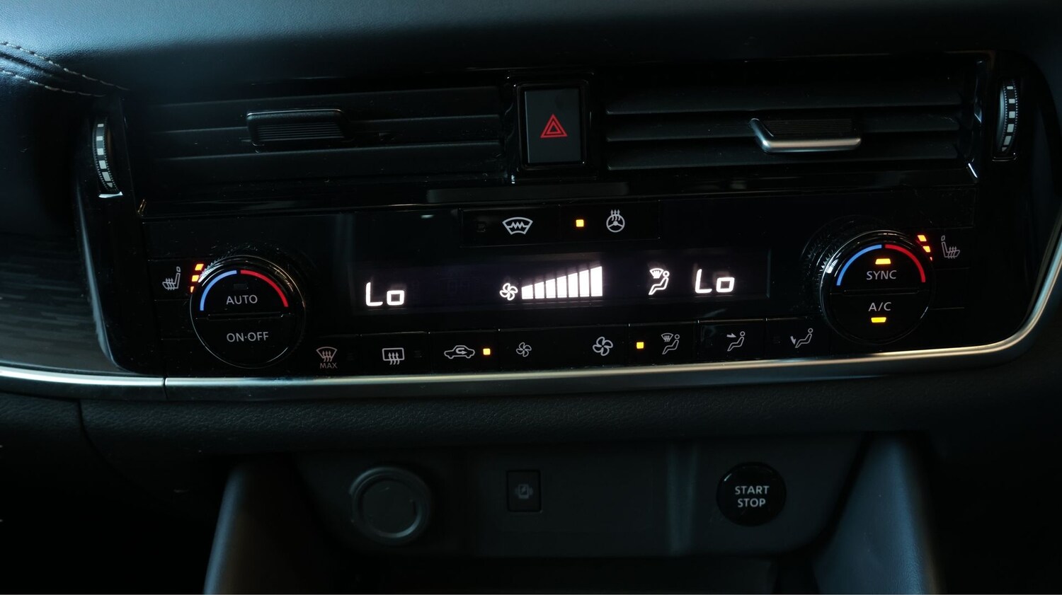 Used Nissan Qashqai 2023 for sale - 77935894: Photo 12