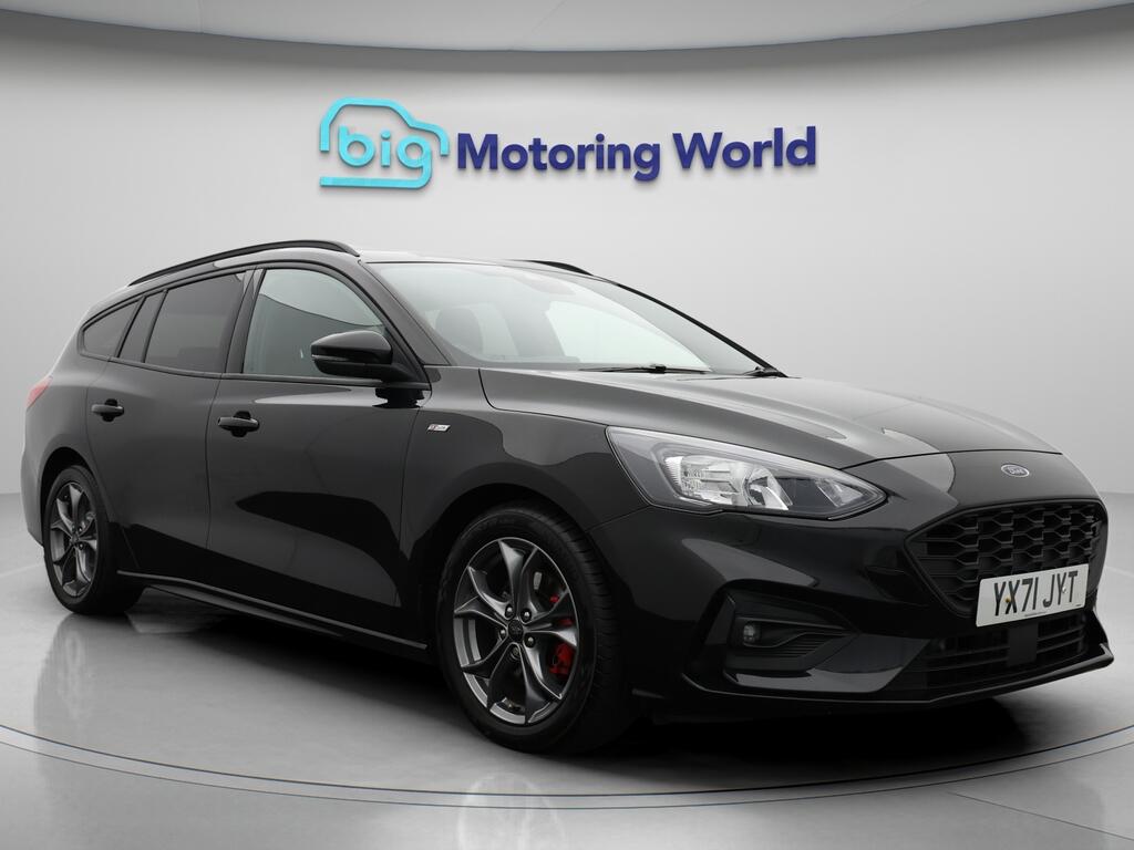 Used Ford Focus 2021 for sale - 76440706: Photo 1