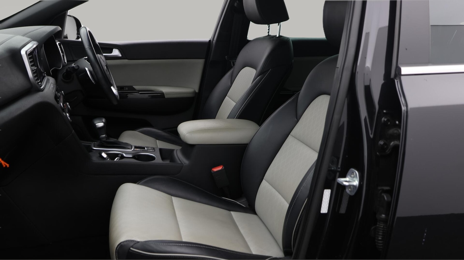 Used Kia Sportage 2021 for sale - 76752522: Photo 15