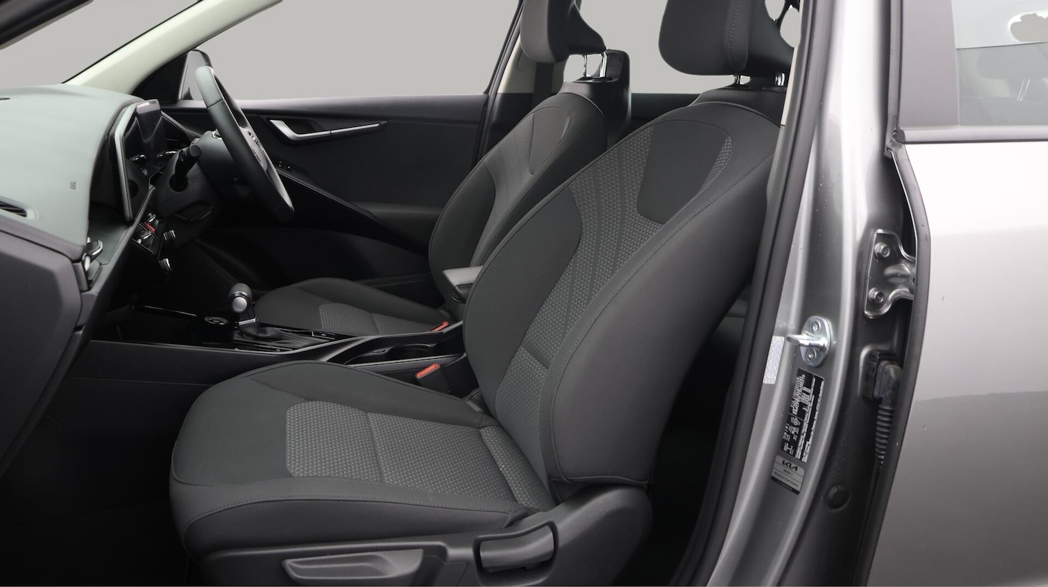 Used Kia Niro 2024 for sale - 76432757: Photo 15