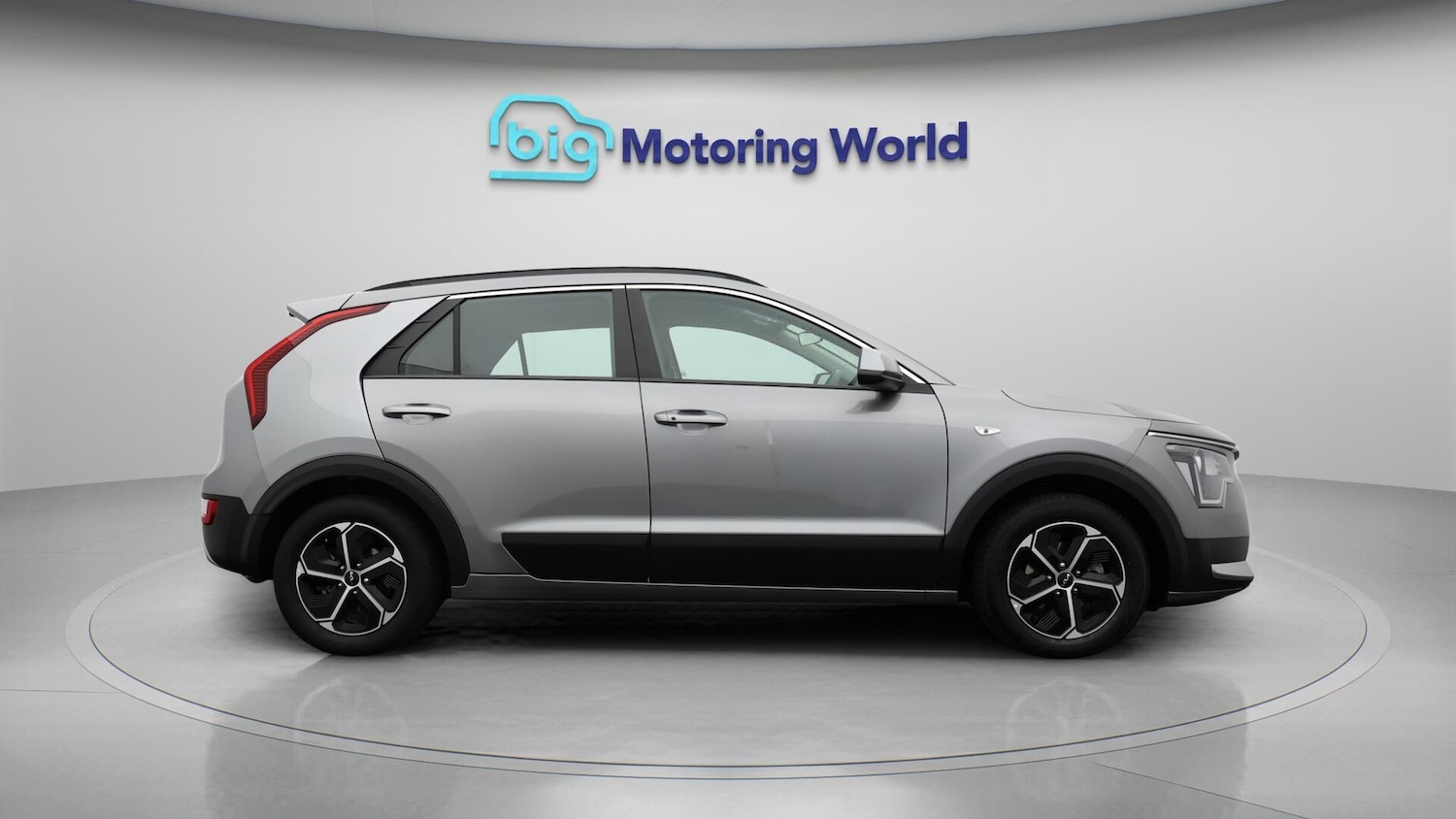 Used Kia Niro 2024 for sale - 76472611: Photo 9