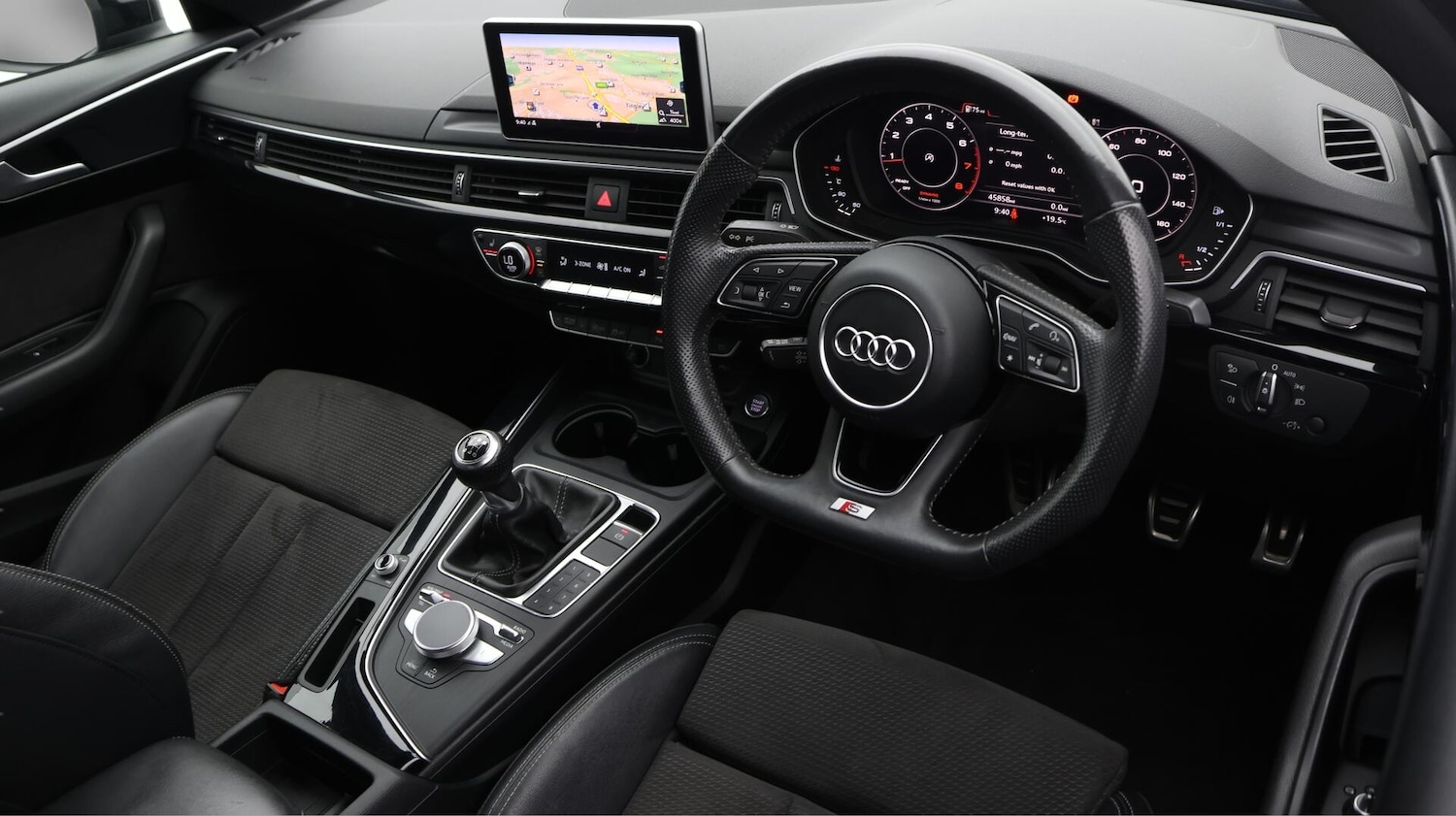 Used Audi A4 2018 for sale - 76701271: Photo 10