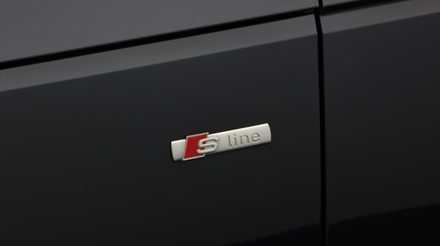 Used Audi A4 2018 for sale - 76701271: Photo 21