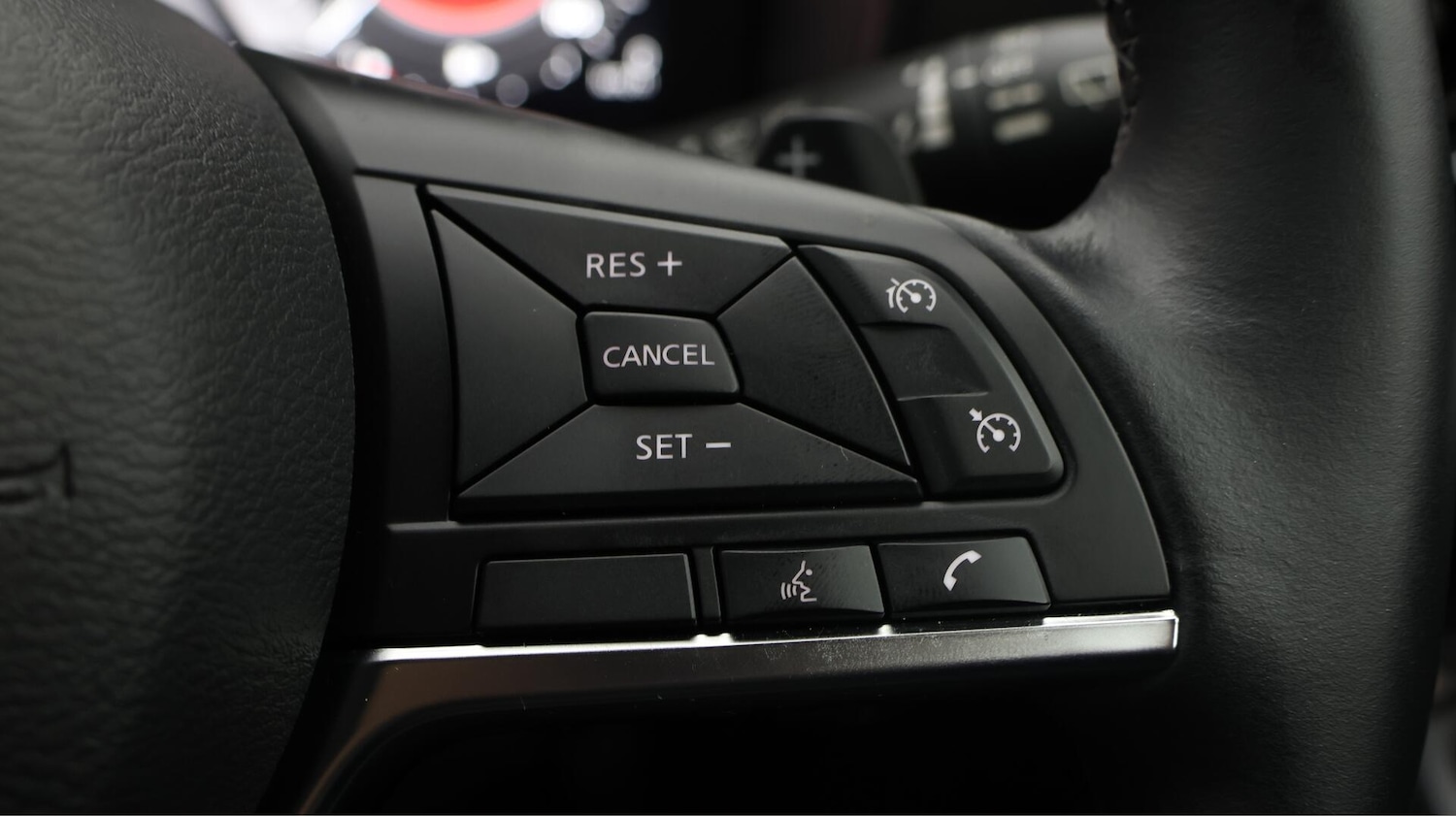 Used Nissan Juke for sale - 76440410: Photo 24