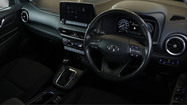 Used Hyundai KONA 2022 for sale - 76094108: Photo 10