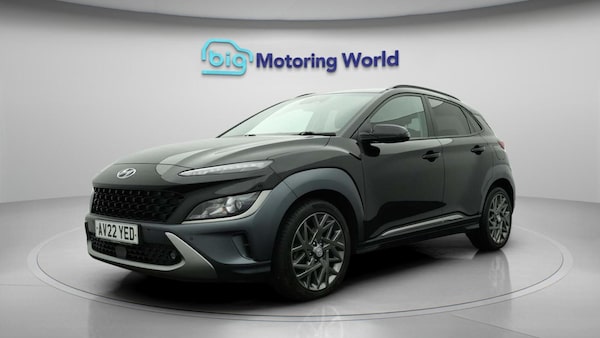 Used Hyundai KONA 2022 for sale - 76094108: Photo 4