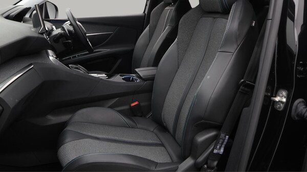 Used Peugeot 3008 2021 for sale - 76060054: Photo 15