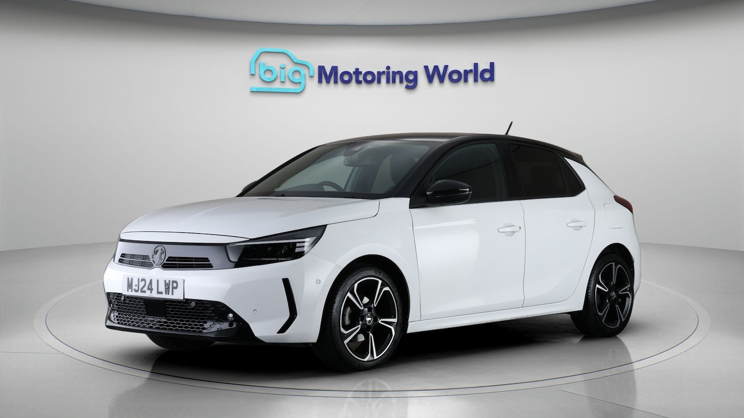 Used Vauxhall Corsa for sale - 77937652: Photo 3