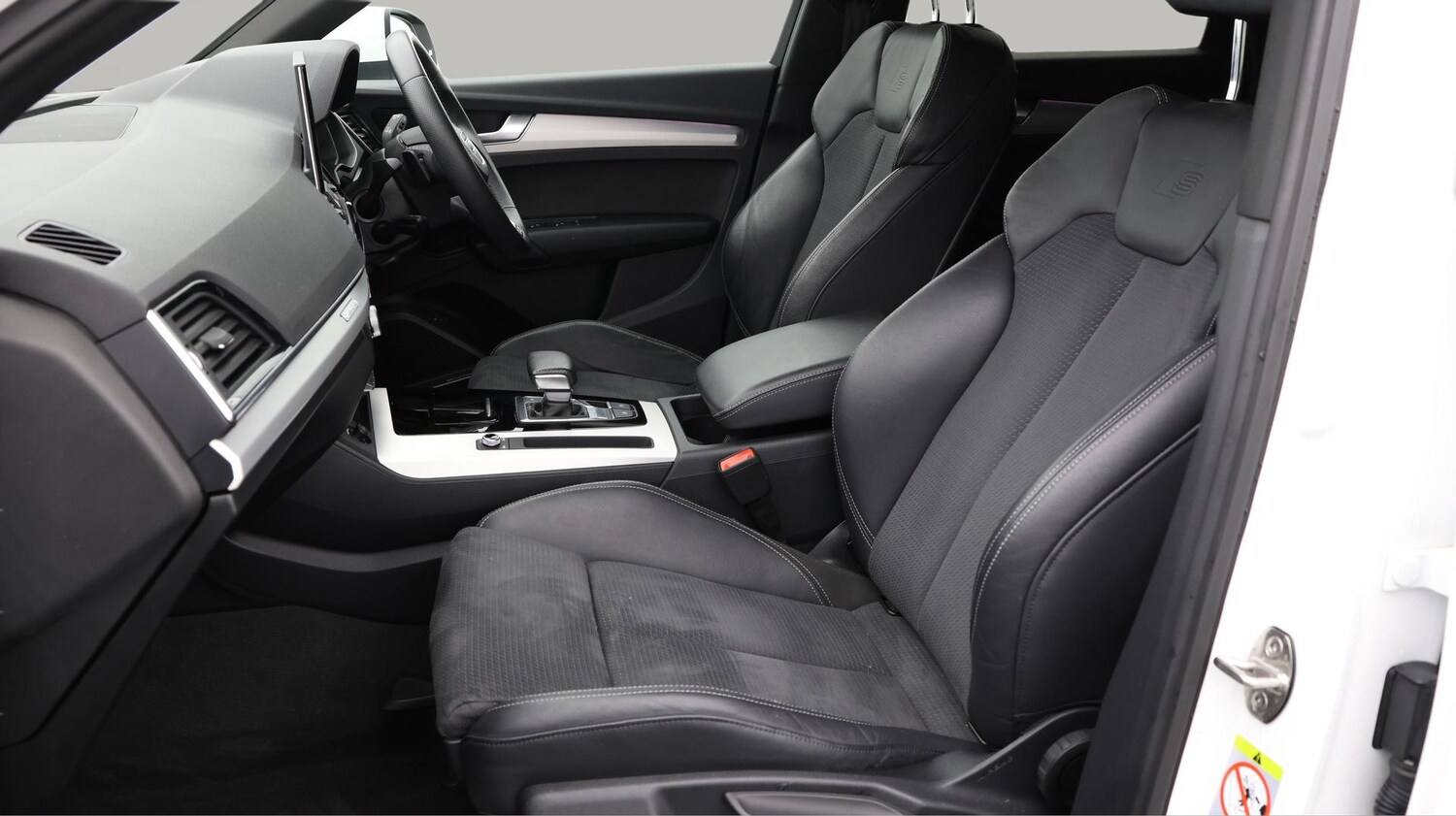 Used Audi Q5 2021 for sale - 76701548: Photo 15