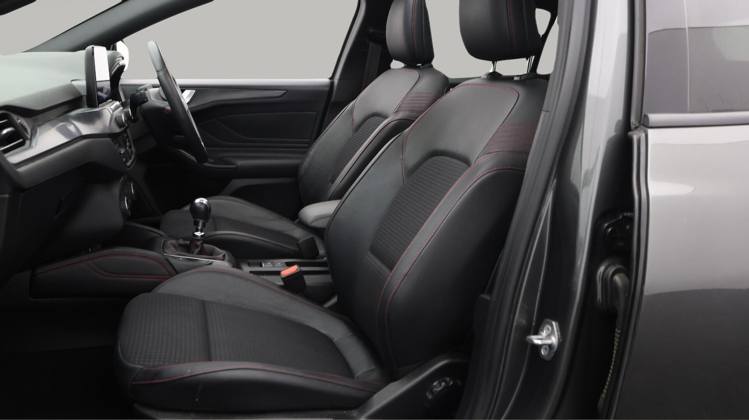 Used Ford Focus 2019 for sale - 76527780: Photo 15